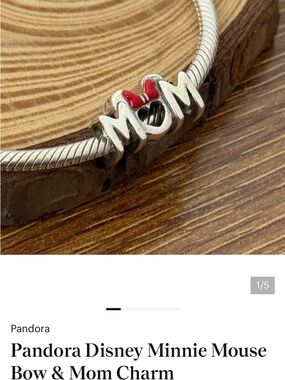 Pandora Silver 'MOM' Minnie Mouse charm